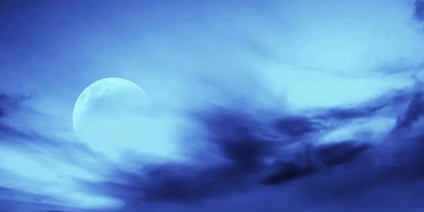 Dari Hilal, Bulan, ke Kebesaran Semesta