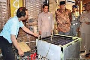 GENERATOR TANPA BAHAN BAKAR: Warga Malang Ciptakan PLTH